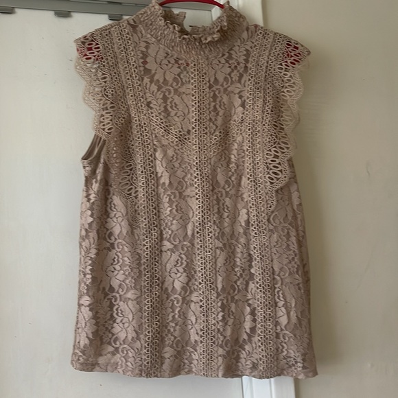 Used top - Picture 2 of 3